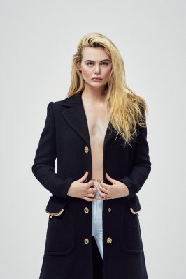 UHQ

